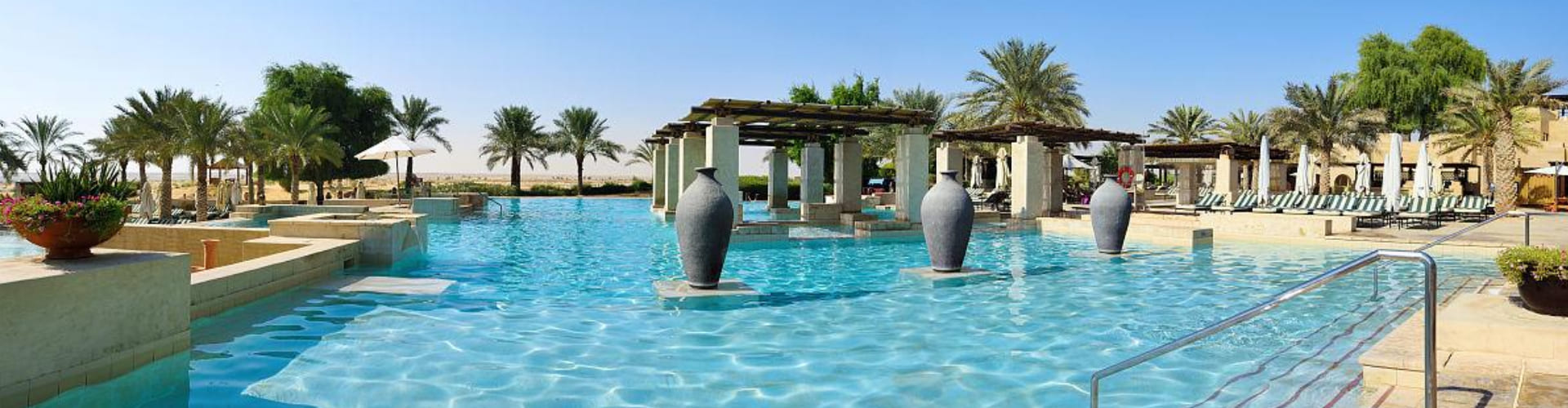 豪华酒店泳池景观