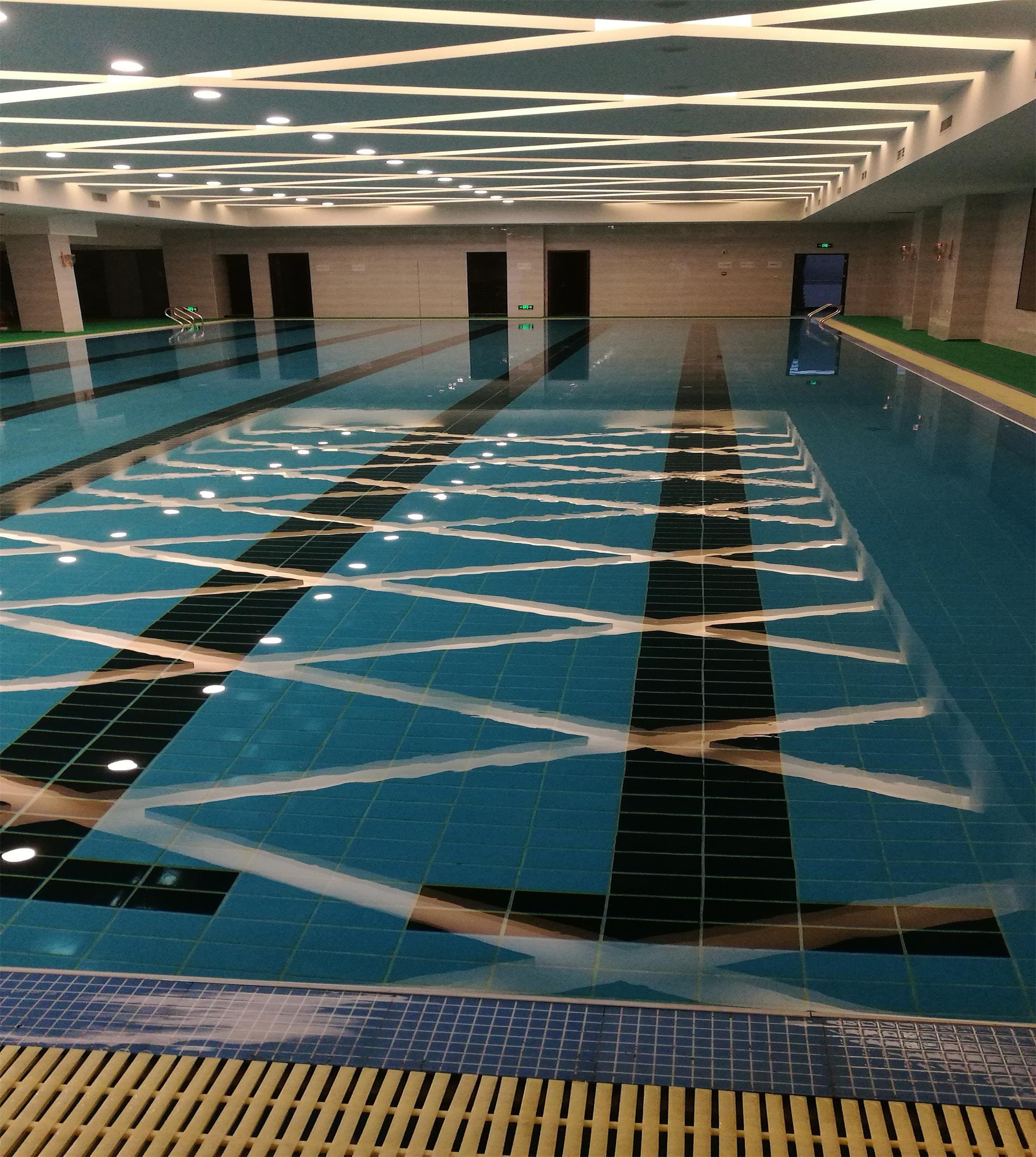 汉中市江南壹号室内泳池