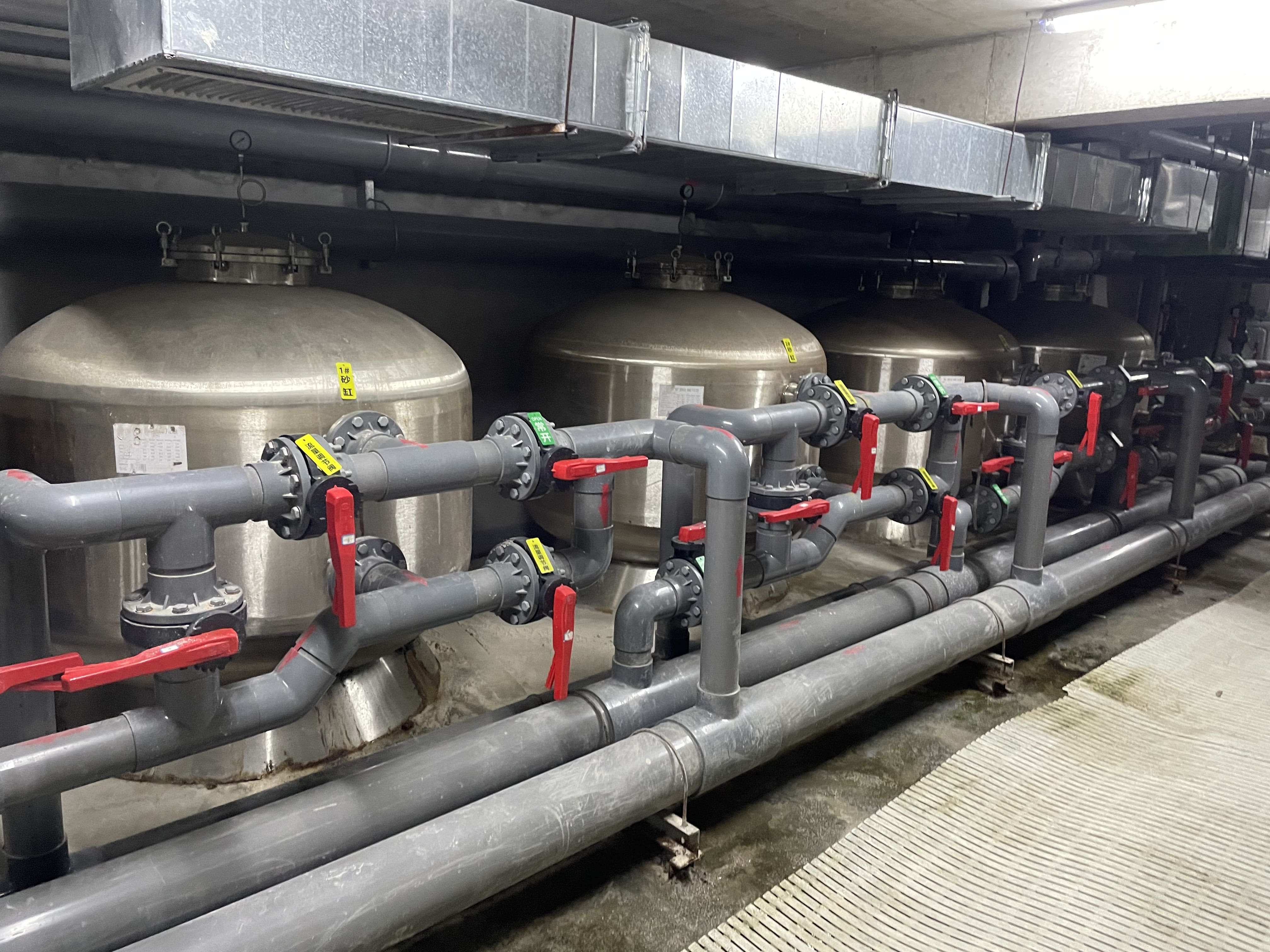 合肥市新华公学室内泳池