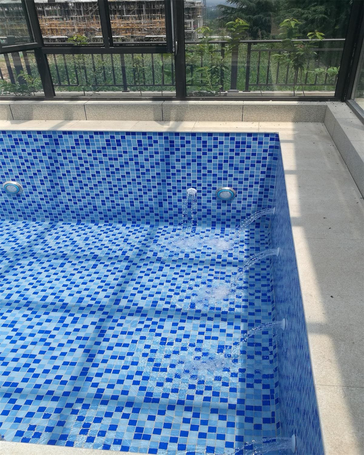 西安国领别墅室内泳池