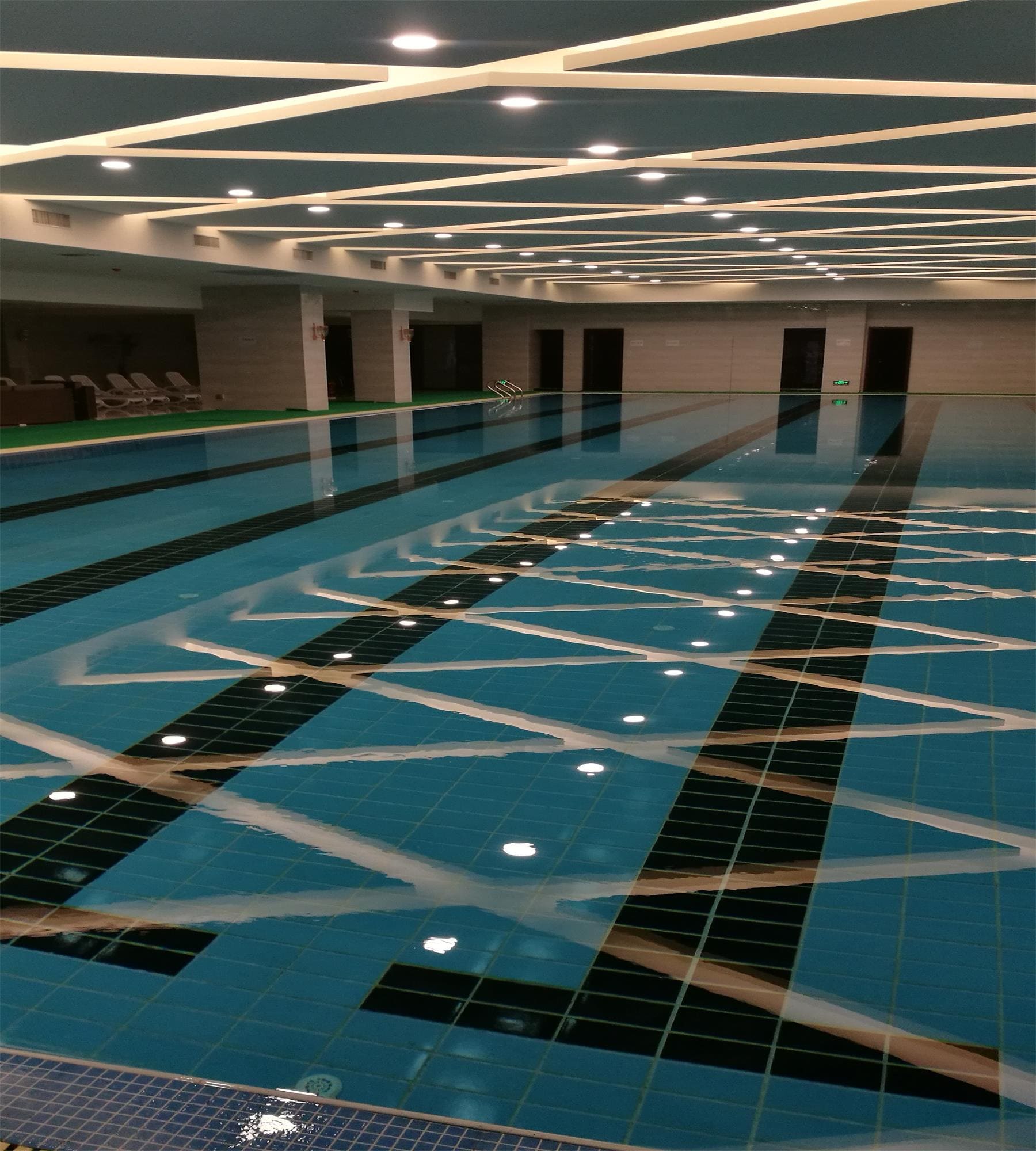 汉中市江南壹号室内泳池