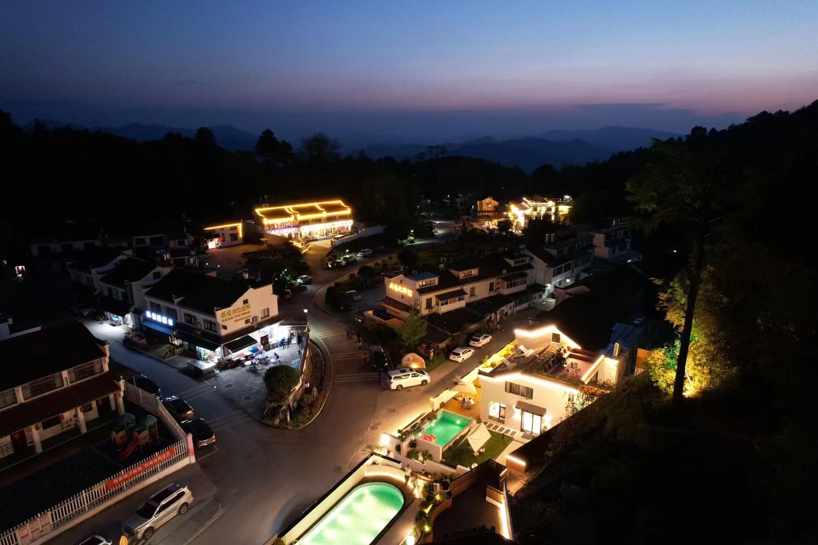 池州市九华山民宿泳池