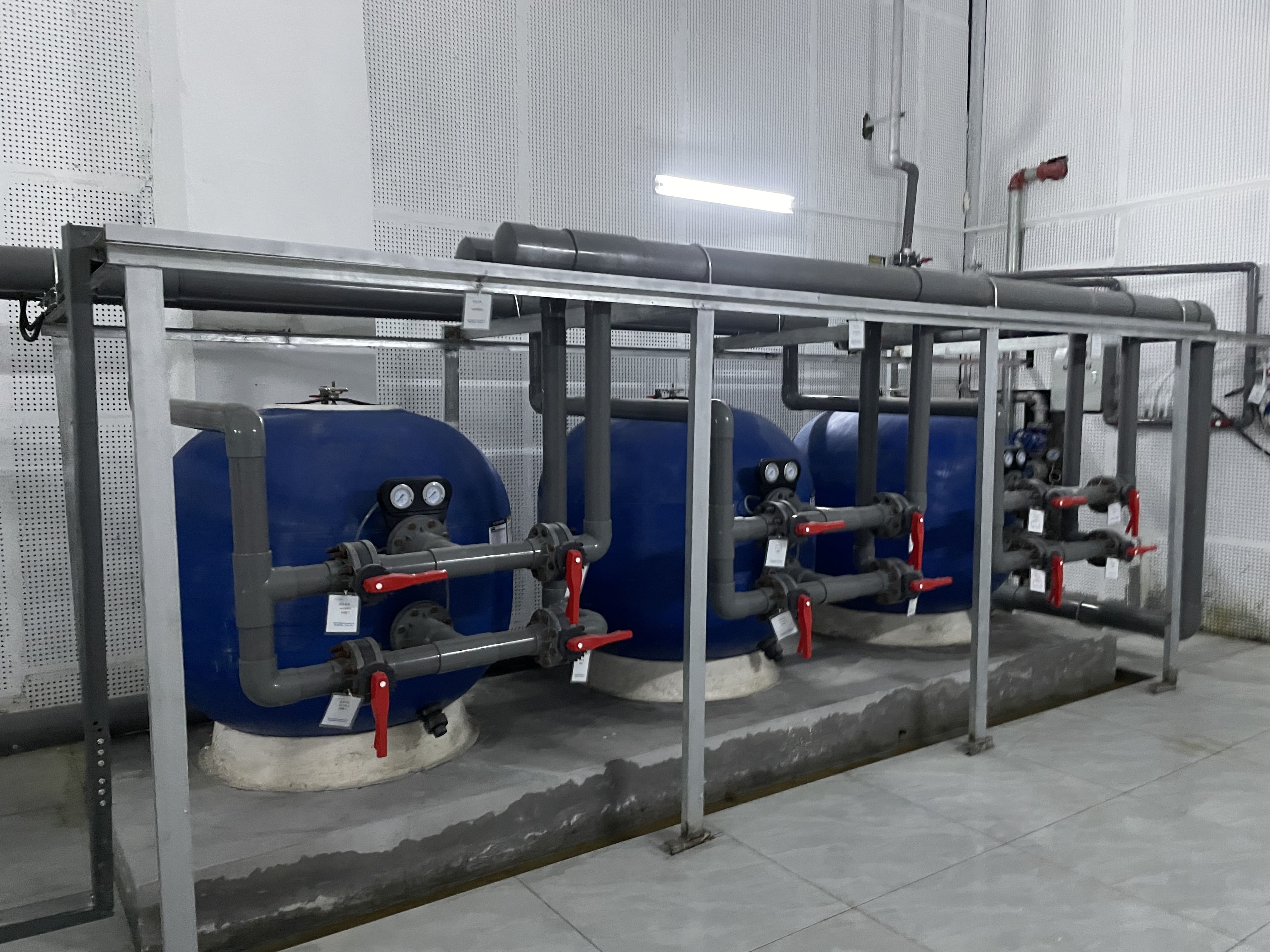 宿迁绿城湖滨四季室内泳池