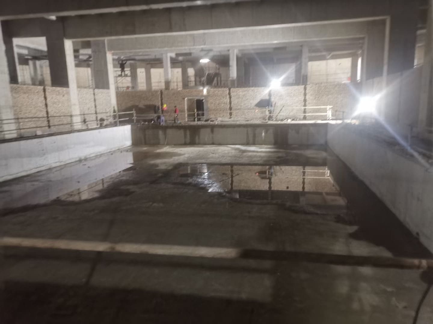 淮南市寿县一中室内泳池