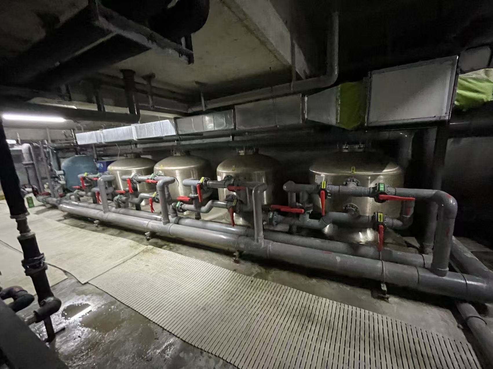 合肥市新华公学室内泳池