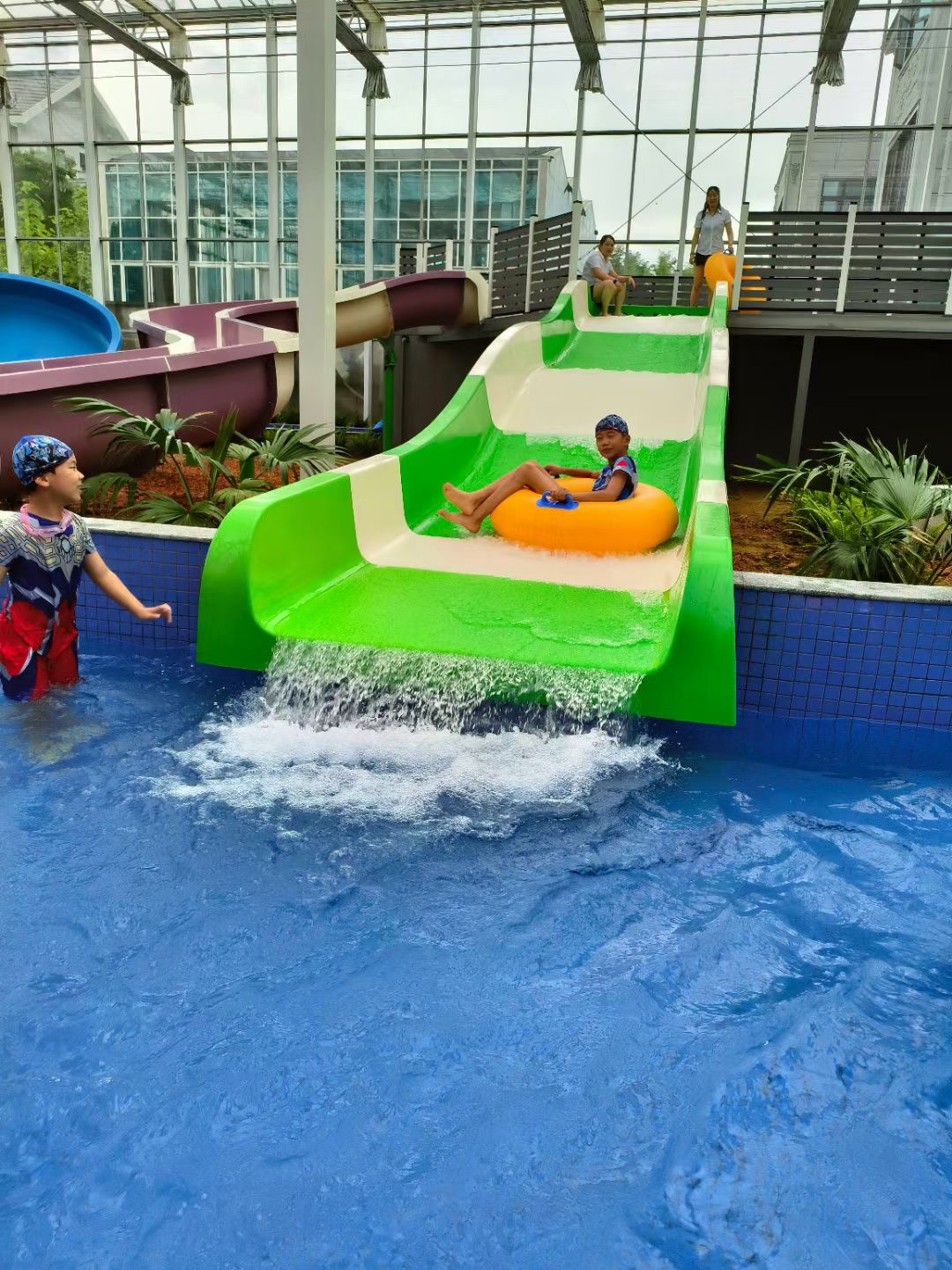 西安市温德姆酒店水上乐园及泳池